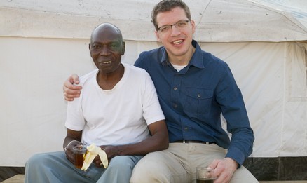 Reisverslag Oeganda: "Als alles om je heen wegvalt, dan blijft alleen God over."