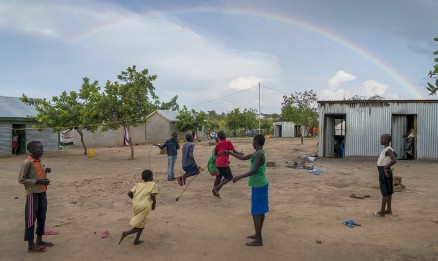 Zuid-Soedanese weeskinderen als vluchtelingen in Oeganda: hoe lang nog?