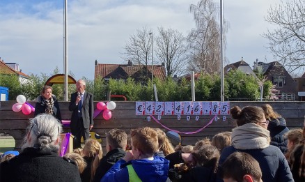 Heel veel kinderen doen erg hun best voor vervolgde christenen