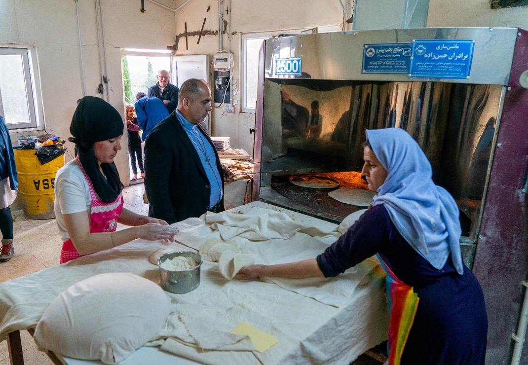 In een HVC bakkerij in Noord-Irak. Foto: Cees van der Wal