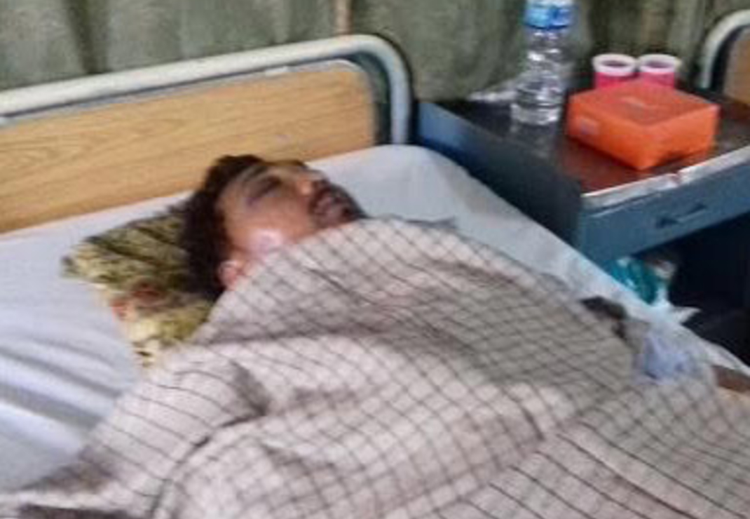 Sajid overleefde zijn wanhoopsdaad en ligt zwaargewond in het ziekenhuis