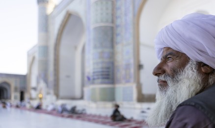HVC helpt vervolgde Afghaanse christengezinnen