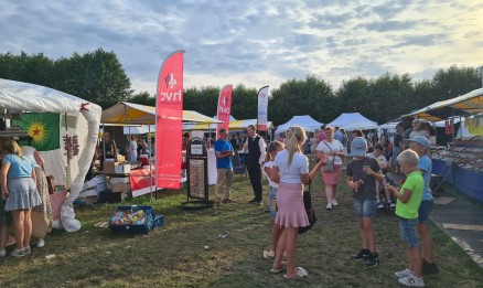 Help mee op onze zomerbeurzen