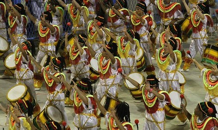 Evangeliseren tijdens carnaval in Brazilië