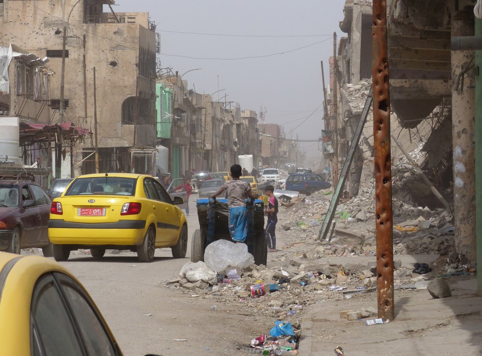 Straatbeeld Ninevé (Mosul) vlak na de oorlogsjaren