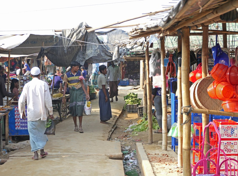 Een markt in het vluchtelingenkamp