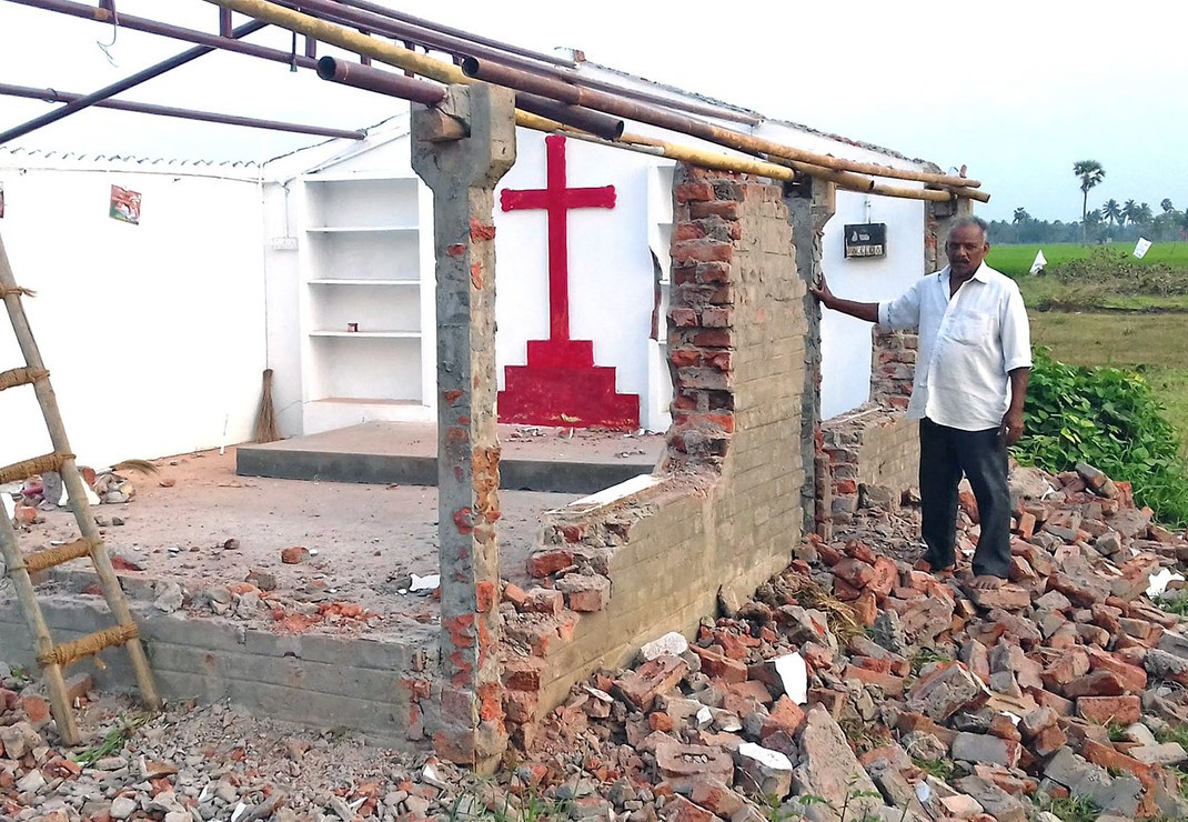 Het kerkgebouw van deze evangelist werd door bulldozers vernietigd